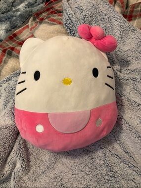 Large Hello Kitty Pink & White plush